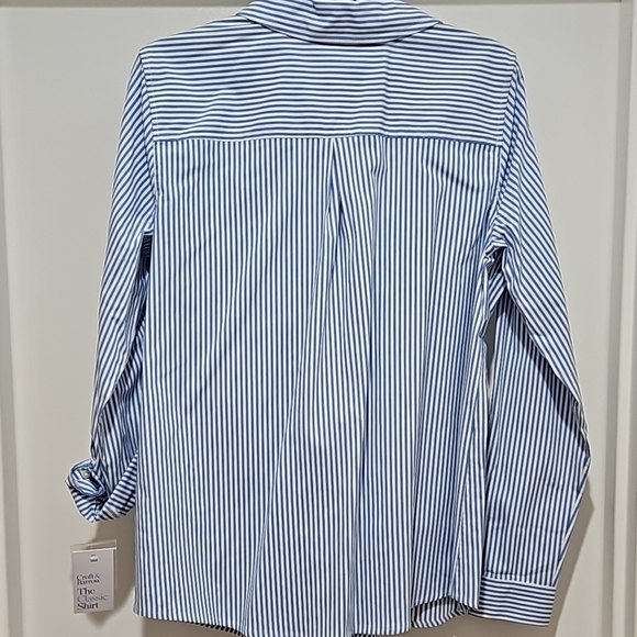 Croft & Barrow Women's Button Down Shirt - Picture 3 of 3